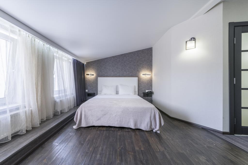 Apart Hotel Kvartira 1 Odessa Esterno foto
