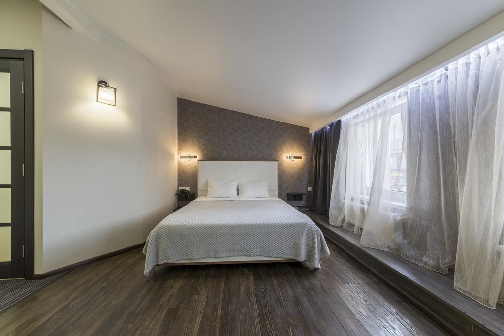 Apart Hotel Kvartira 1 Odessa Esterno foto